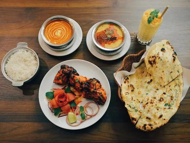 Indian curry served with naan